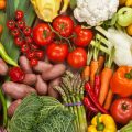 Zdroje antioxidantů jsou ovoce a zelenina